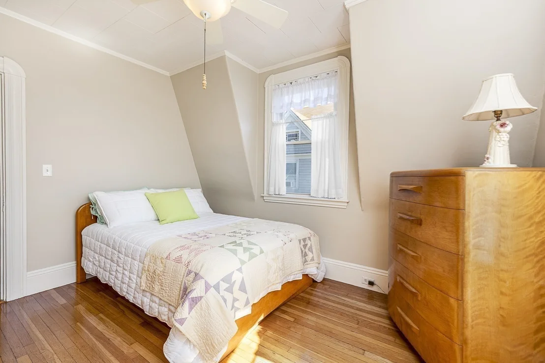 Photo of 74 Paradise Road