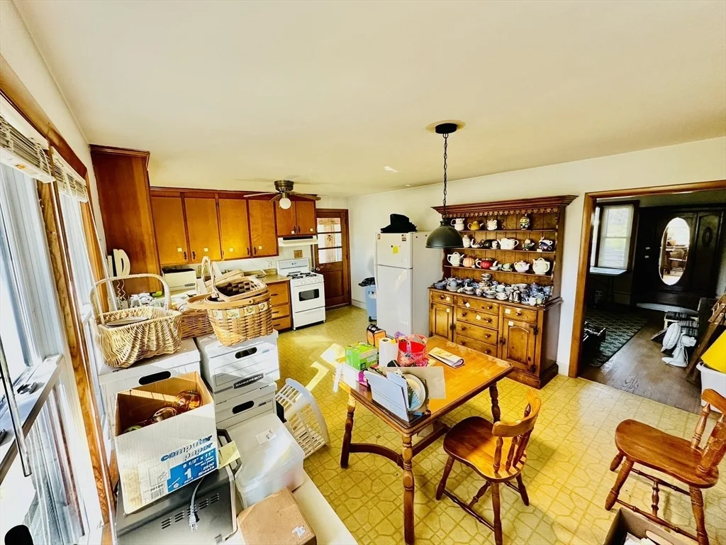 Photo of 18 Cabot Rd