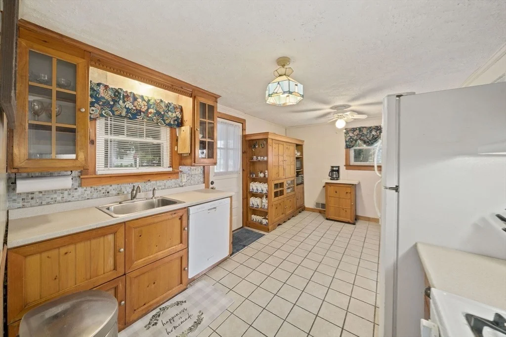 Photo of 15 Broadmarsh Ave
