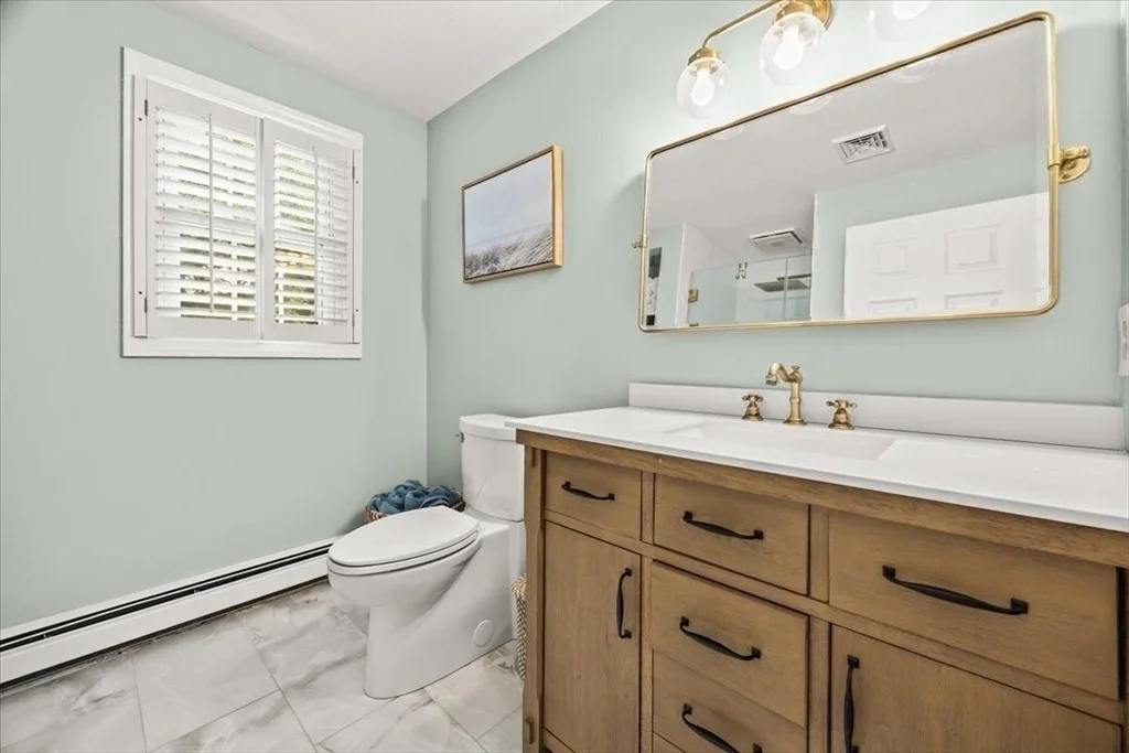 Photo of 758 King St