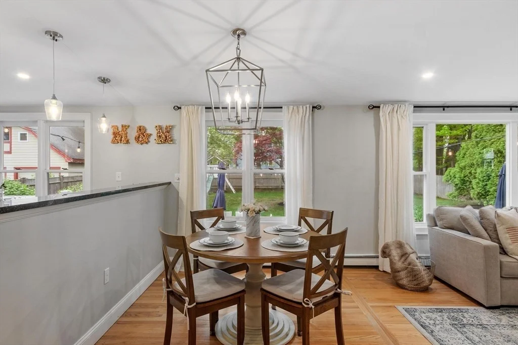 Photo of 152 Oak Street