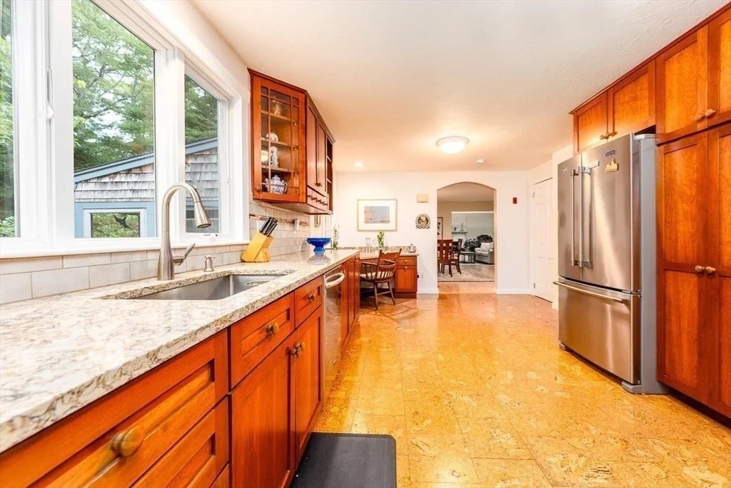 Photo of 239 Whistleberry Dr
