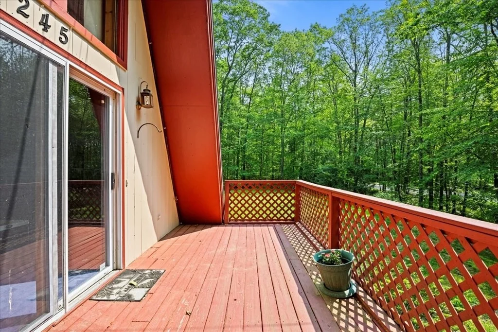 Photo of 245 Sutton Rd