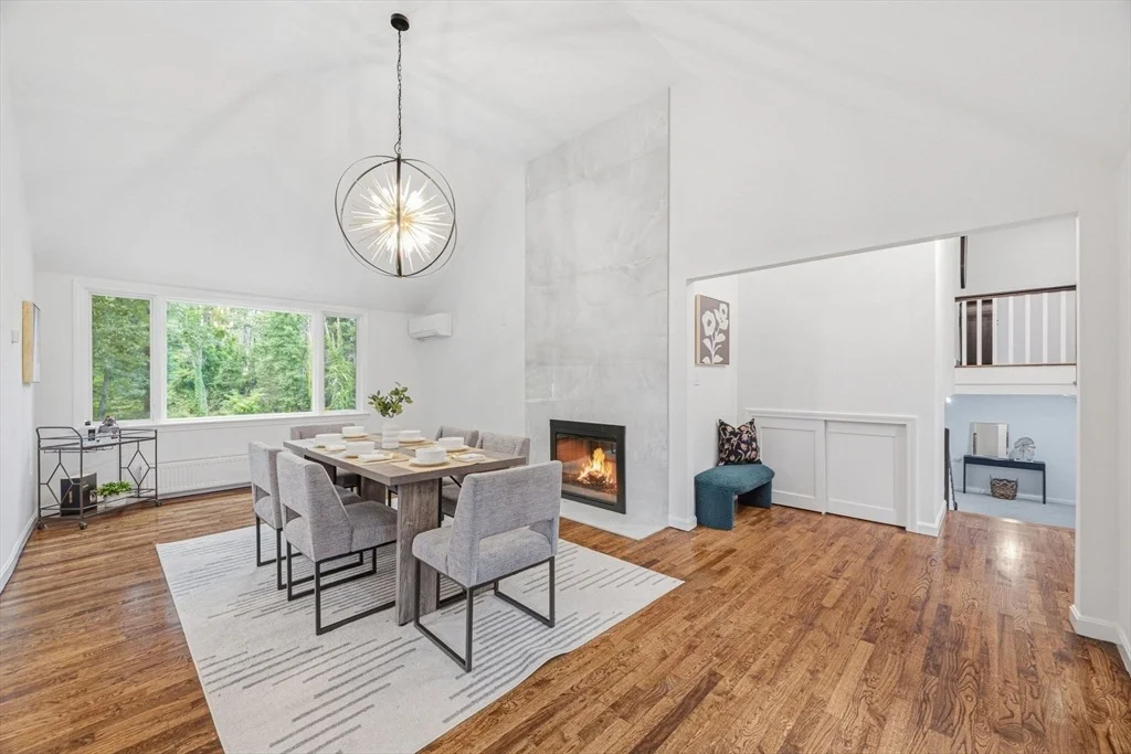 Photo of 105 Georgetown Rd