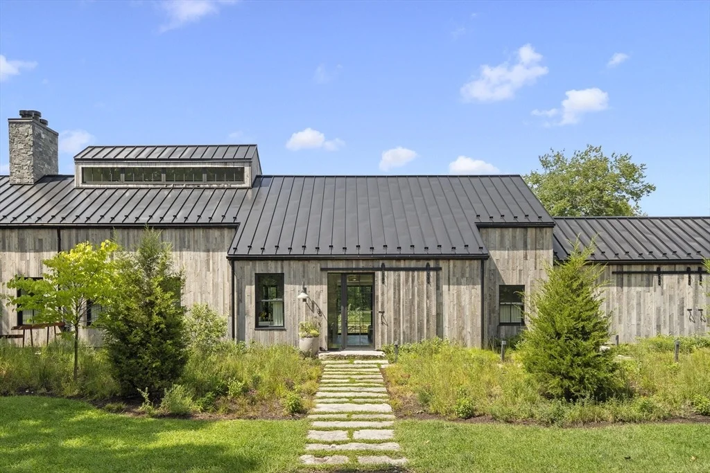 Photo of 8 Silver Hill