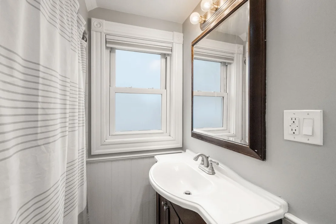 Photo of 63 Willow Ave