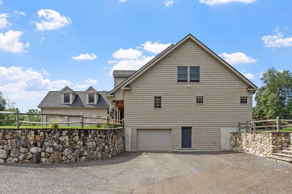 Photo of 11 Cider Ln