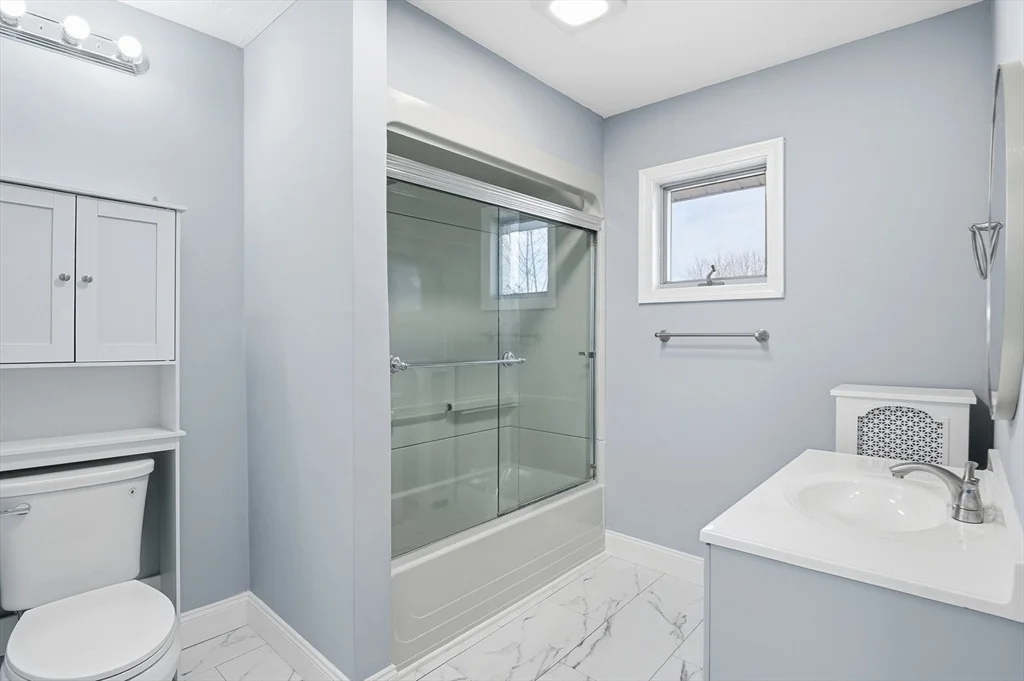 Photo of 323 Burncoat Street