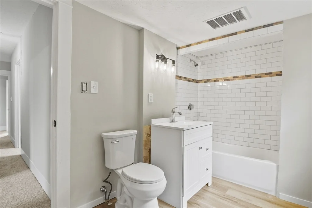 Photo of 112 Brookline Street