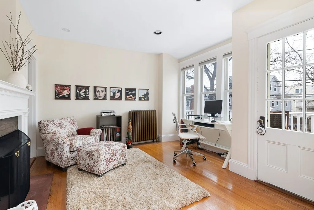 Photo of Unit 2 at 62 Everett Street