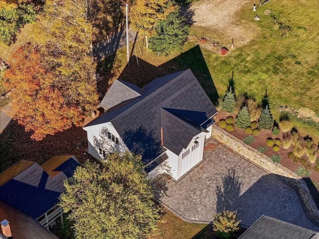 Photo of 21 Sturbridge Rd
