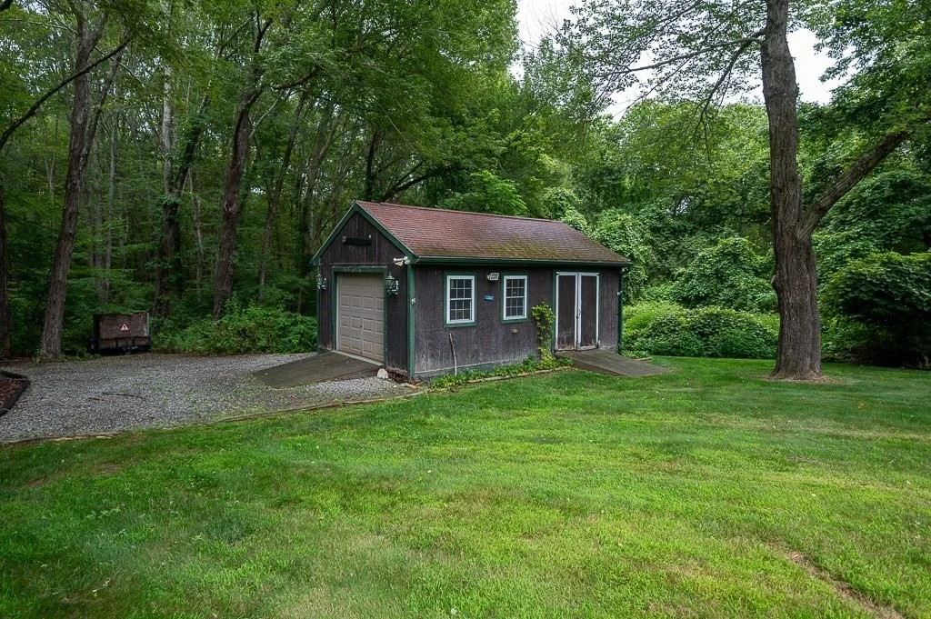Photo of 24 Jesse Rd