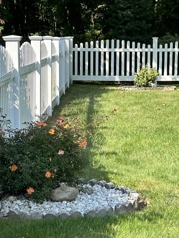 Photo of 15 Holly Circle