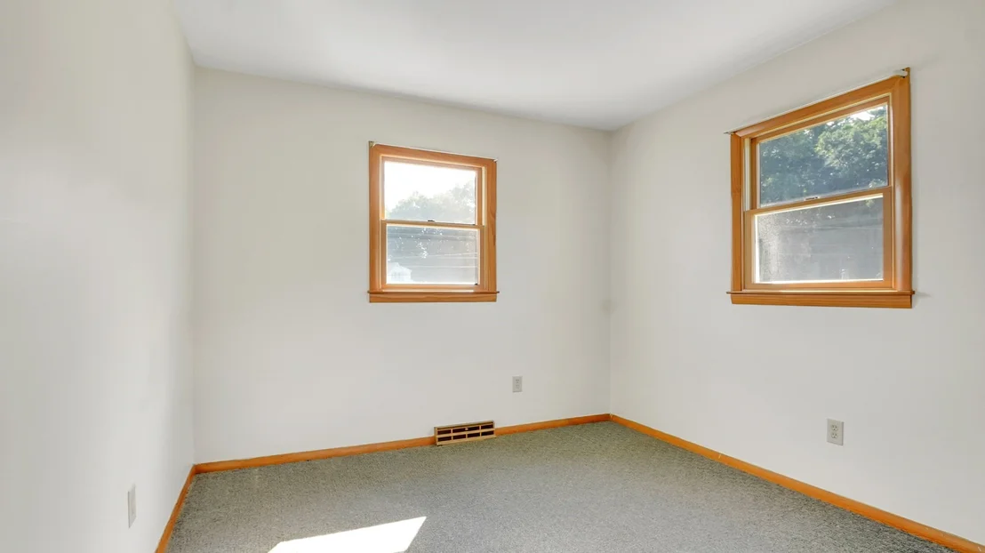 Photo of 115 Clover Rd.