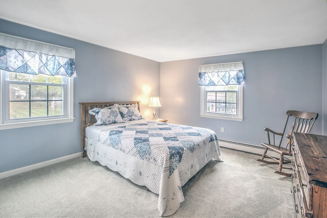 Photo of 35 Kennel Hill Dr