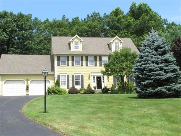 Photo of 2 Adams Cir