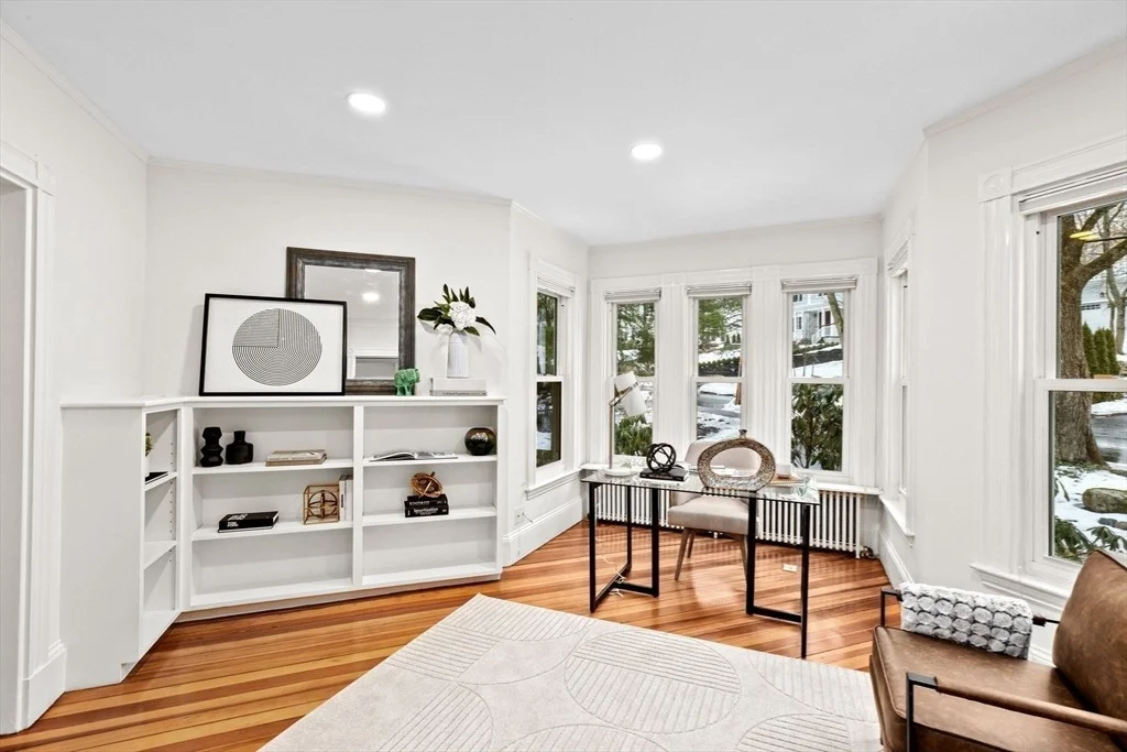 Photo of 90 Brook St