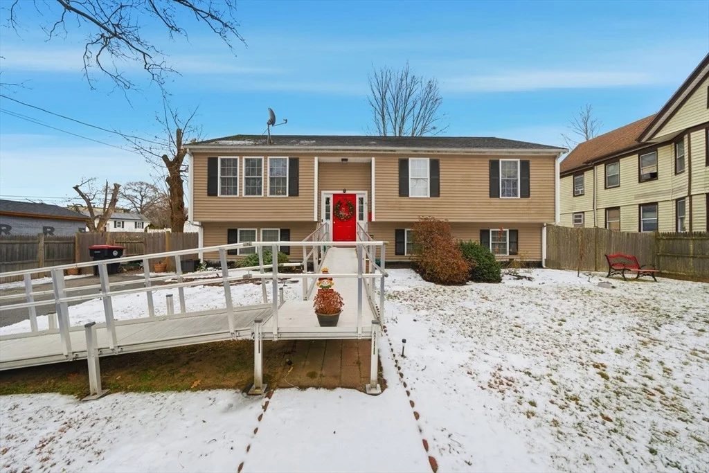 Photo of 41 Riverview St