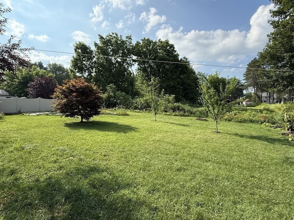 Photo of 9 Eastern Ave