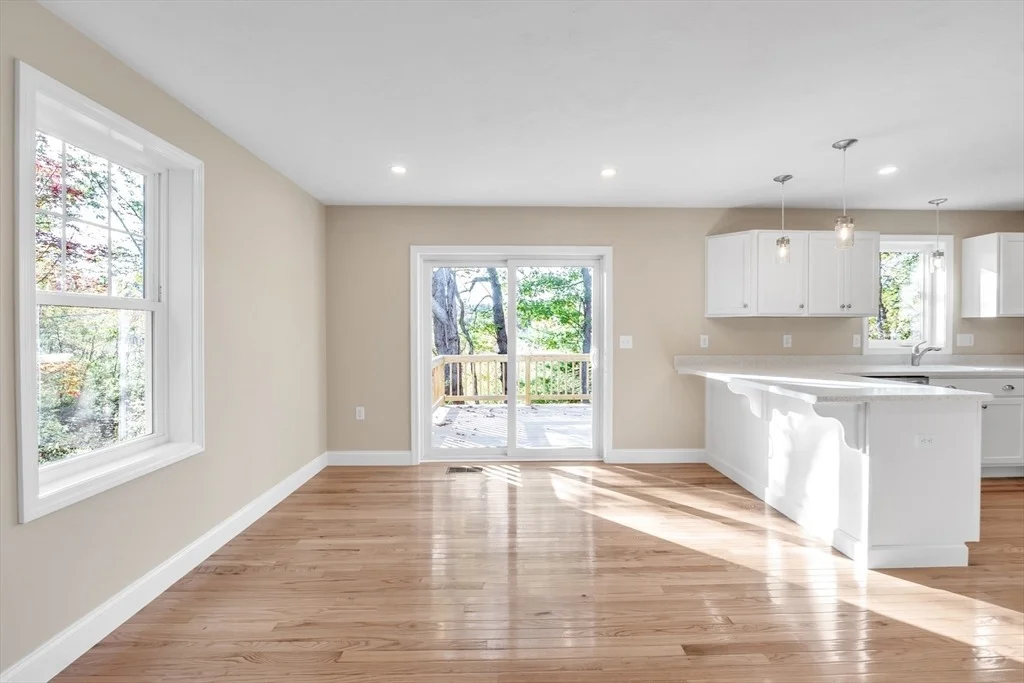 Photo of 18 Columbine Rd