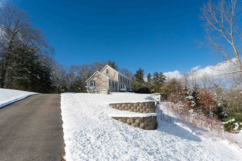Photo of 37 Summer Hill Rd