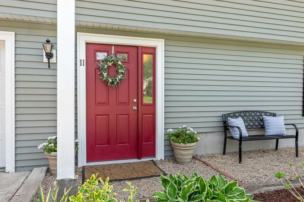 Photo of 11 Longmeadow Road