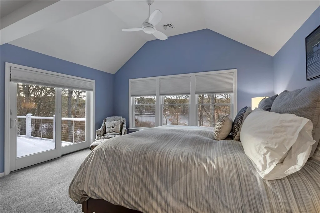 Photo of 87 N Pond Dr