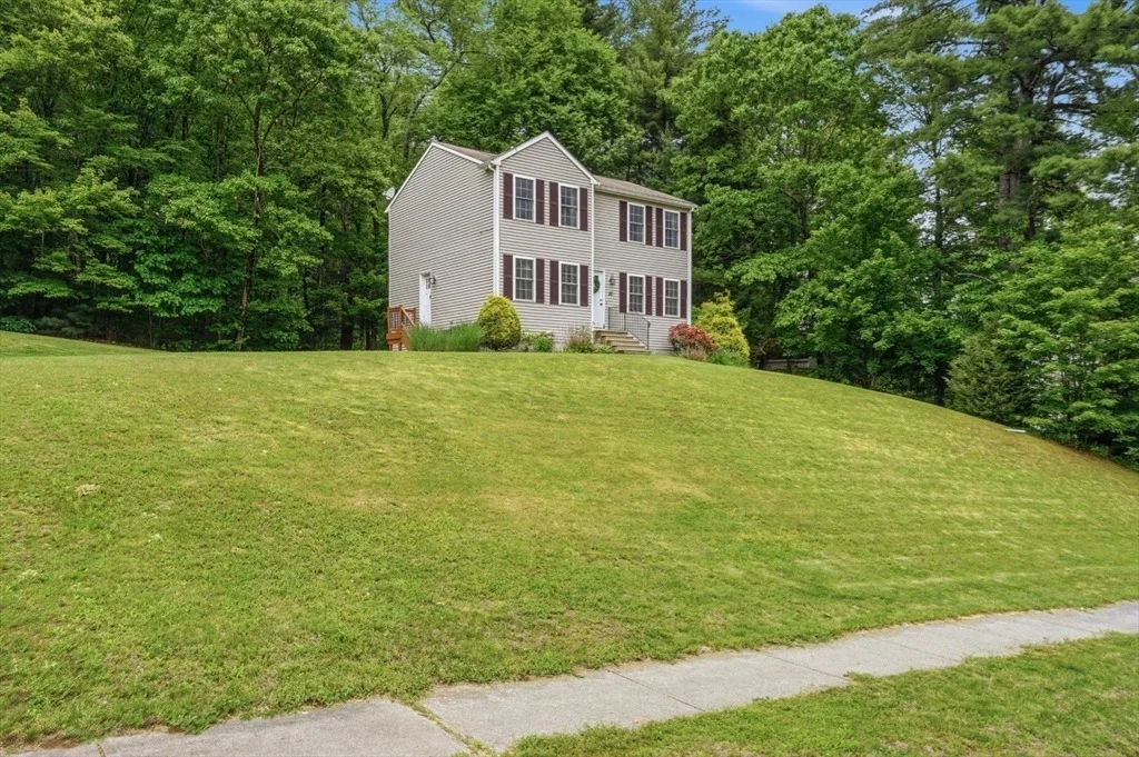 Photo of 20 Quail Run