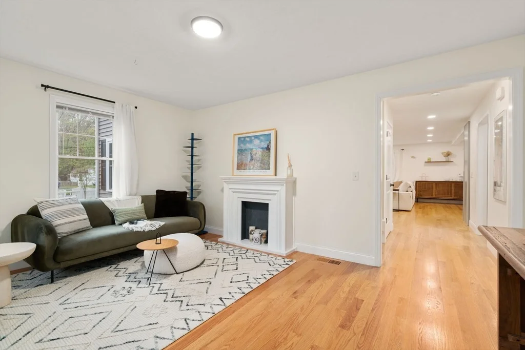 Photo of 97 Batchelder Rd