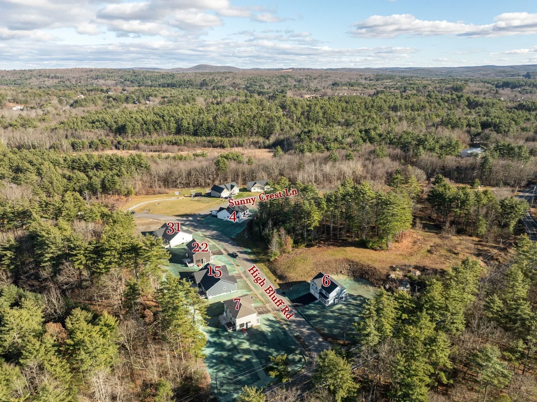 Photo of 15 High Bluff