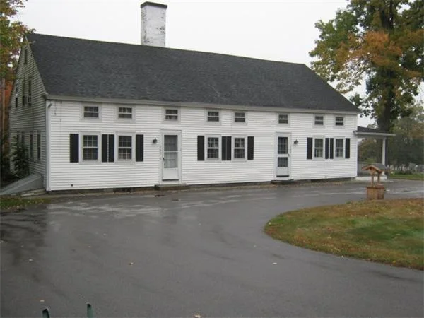 Photo of 163 Main St.