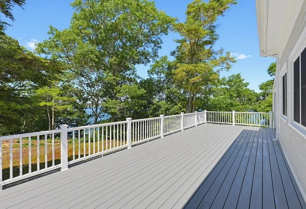 Photo of 54 Arlington Dr