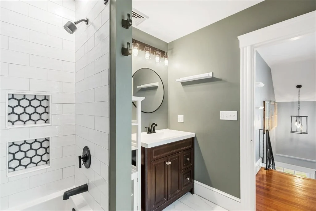 Photo of 19 Brooklawn Terrace