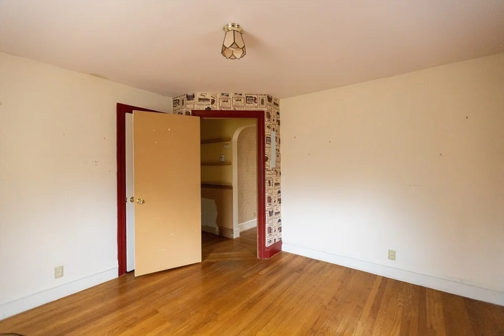 Photo of 107 Fuller St