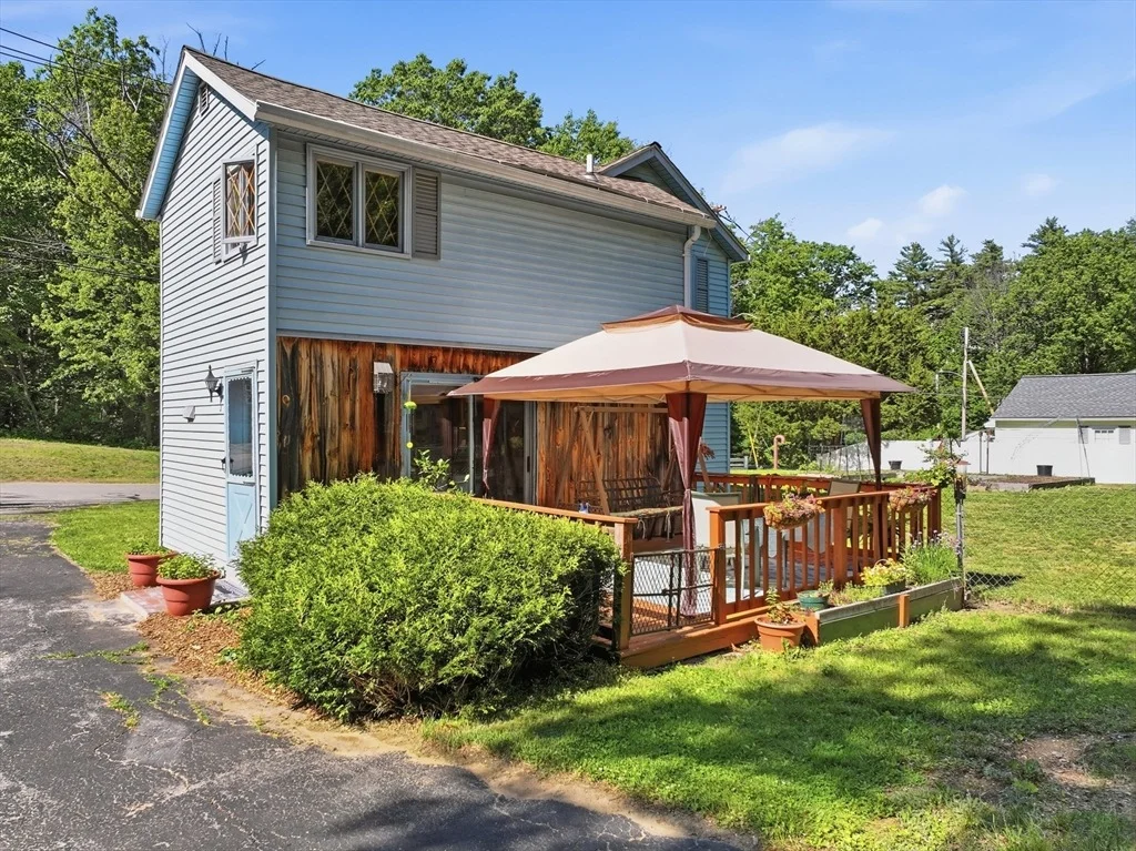 Photo of 151 Narrows Rd