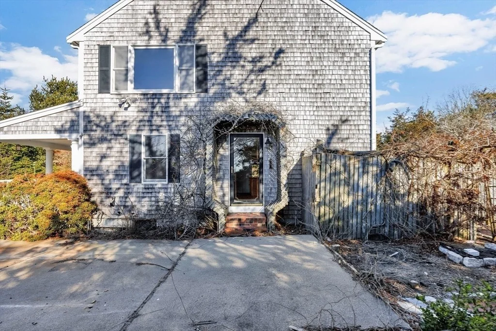 Photo of 77 Hazel Ln
