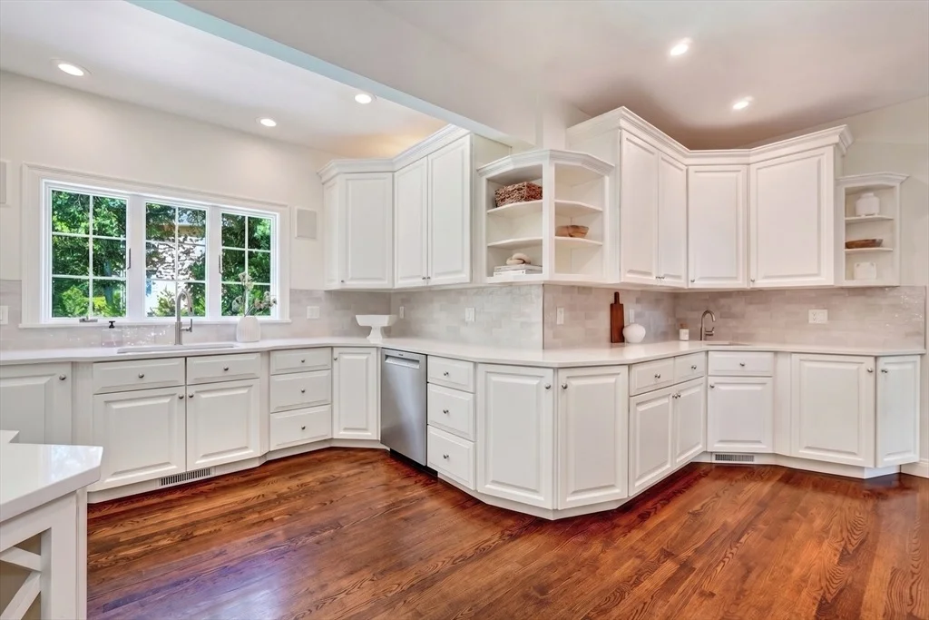 Photo of 2 Goldman Cir
