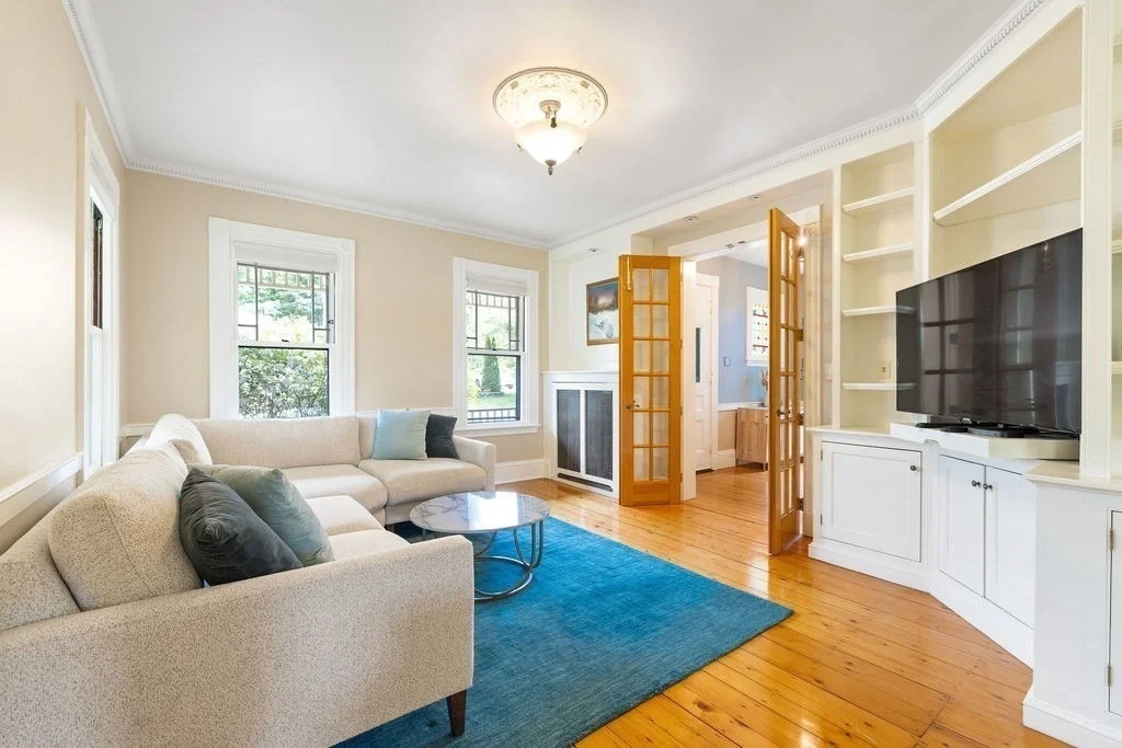 Photo of 9 Spring Hill Road