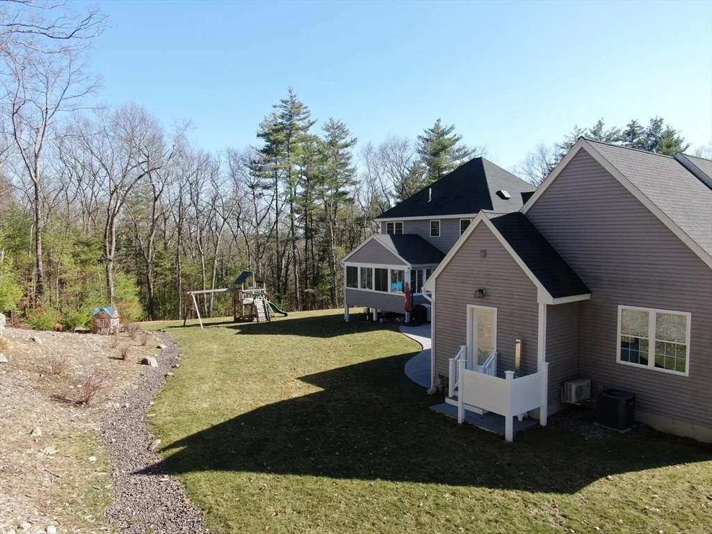 Photo of 8 Julian Lane