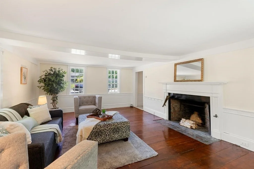 Photo of 106 High St