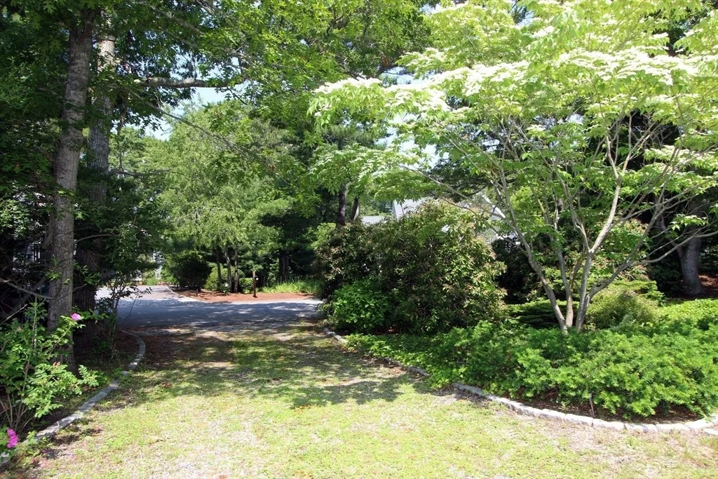Photo of 18 Periwinkle Ln