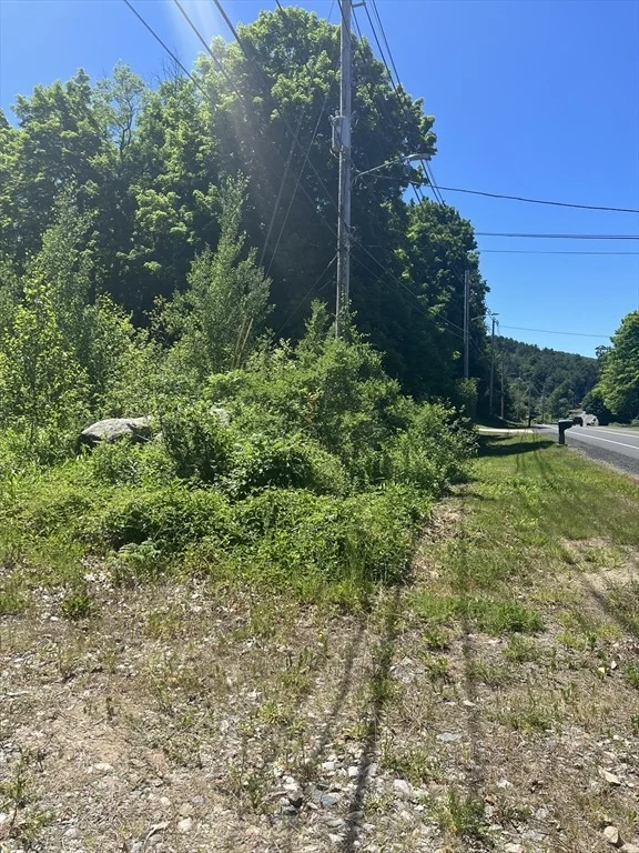 Photo of 49 Gilbertville Rd