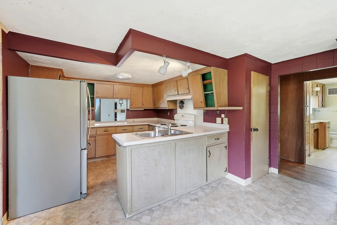Photo of 31 Woodcrest Road