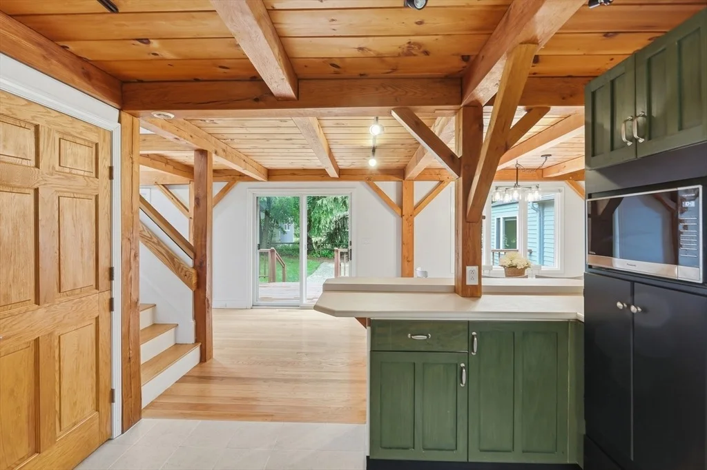 Photo of 17 Orchard Dr