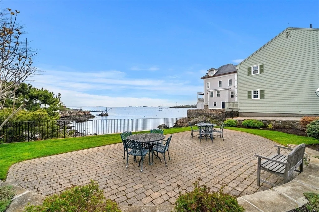 Photo of 7 Leslie Cove