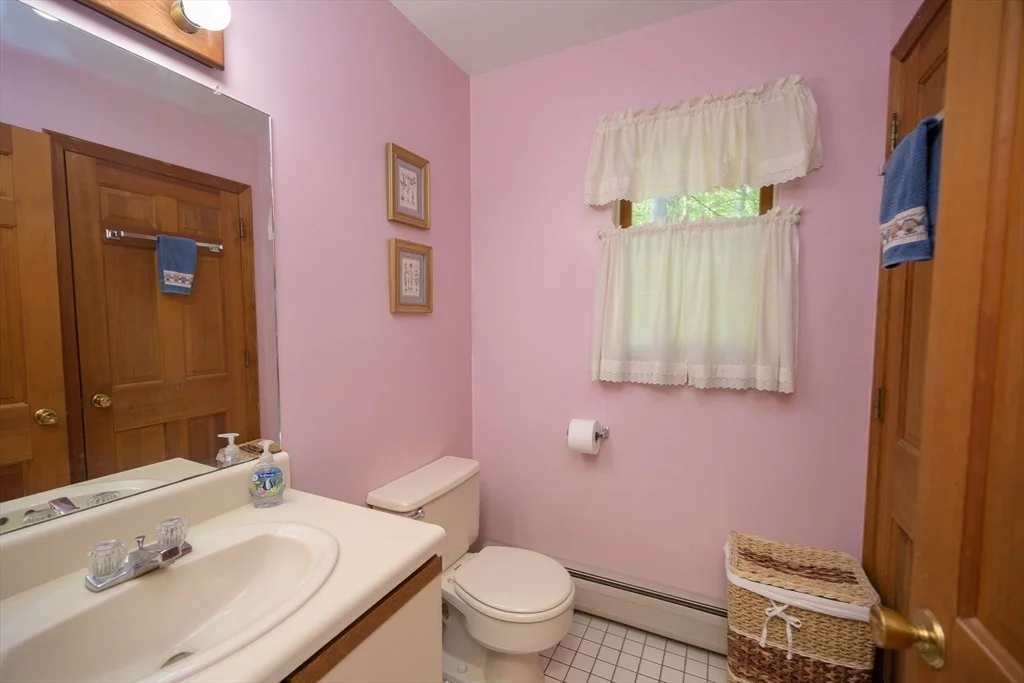 Photo of 8 Kingman Rd