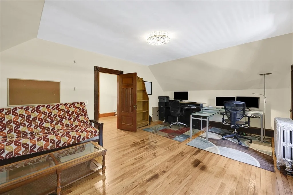 Photo of 36 Spruceland Ave
