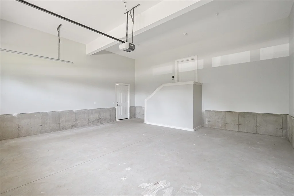 Photo of 375 Fuller St