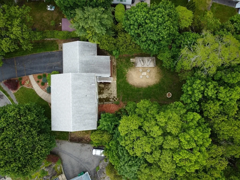 Photo of 10 Emile Circle