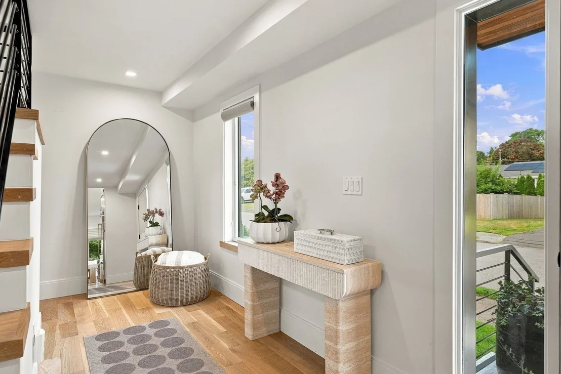 Photo of 8 Dennison Ave